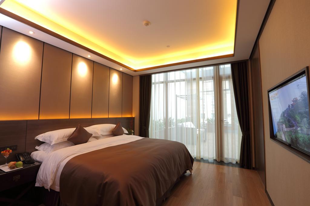 S&N Zhejiang Linhai International Hotel 객실 사진