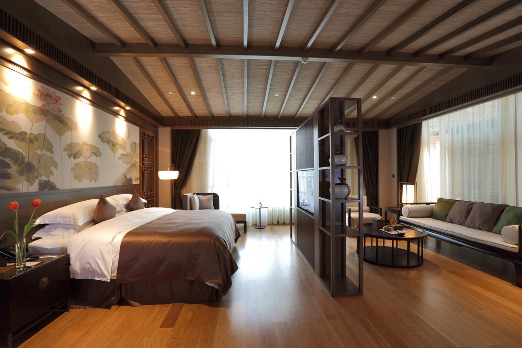S&N Zhejiang Linhai International Hotel 객실 사진