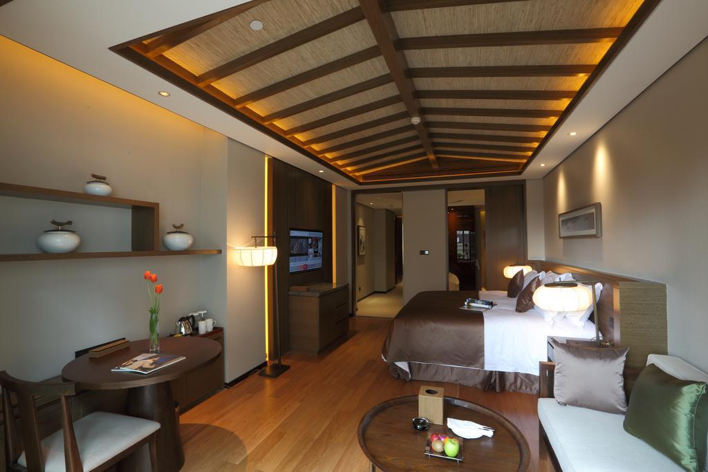 S&N Zhejiang Linhai International Hotel 객실 사진