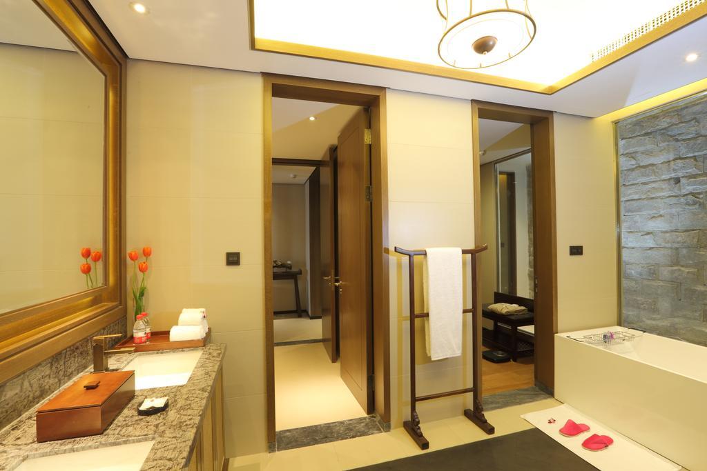 S&N Zhejiang Linhai International Hotel 객실 사진