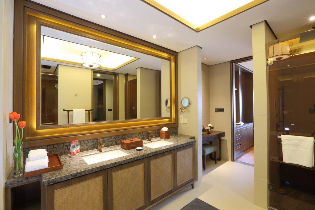 S&N Zhejiang Linhai International Hotel 객실 사진