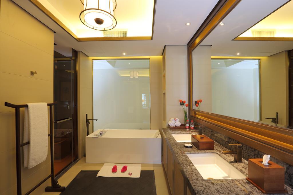 S&N Zhejiang Linhai International Hotel 객실 사진