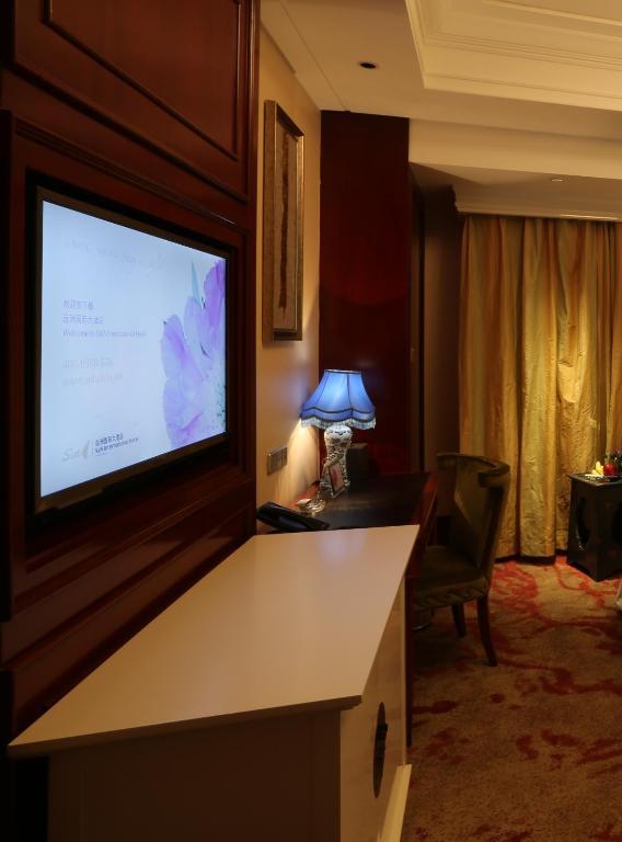 S&N Zhejiang Linhai International Hotel 외부 사진