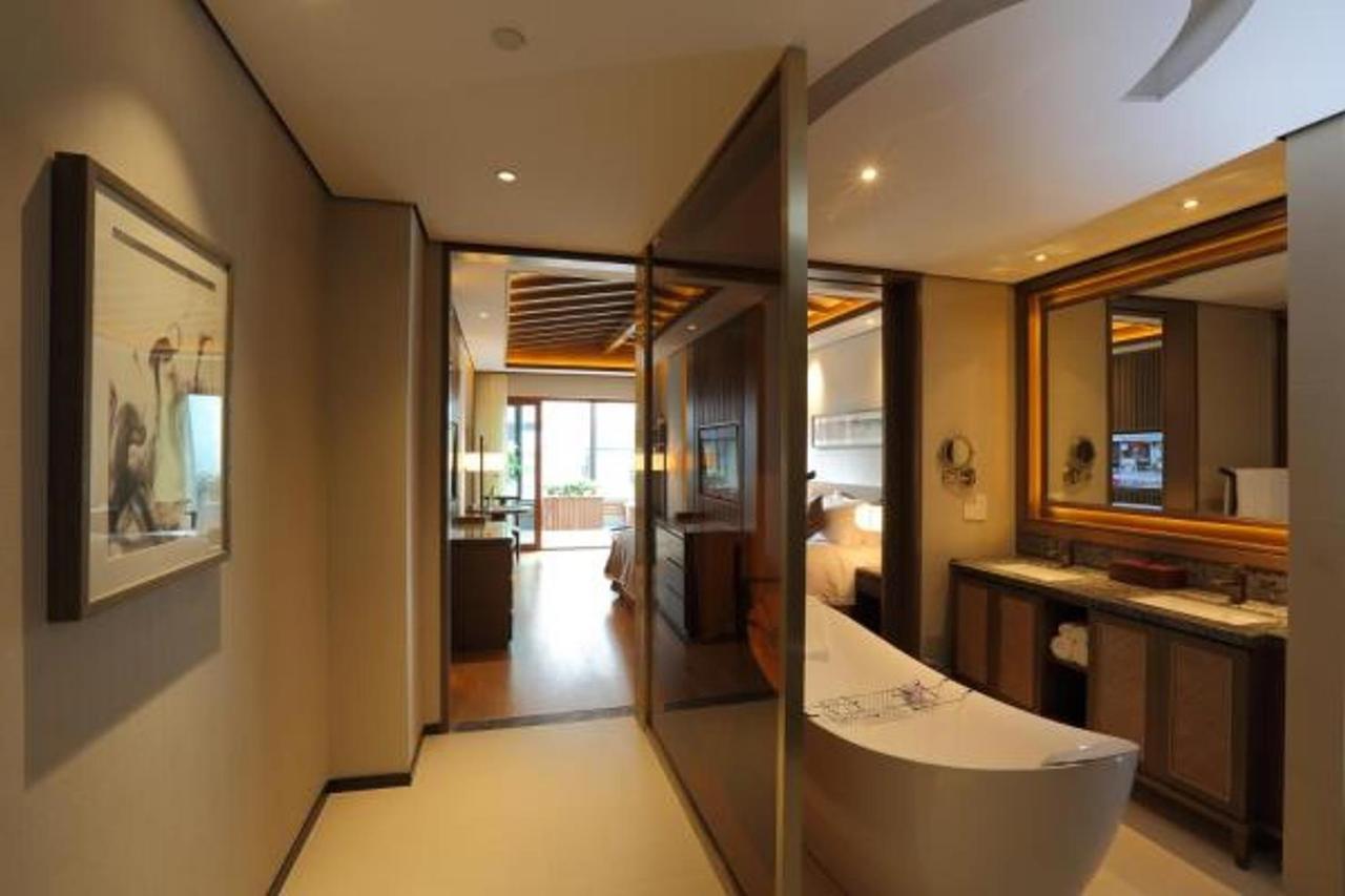 S&N Zhejiang Linhai International Hotel 외부 사진