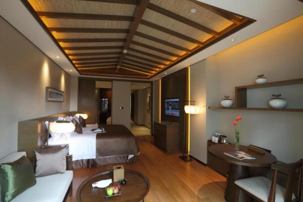 S&N Zhejiang Linhai International Hotel 외부 사진