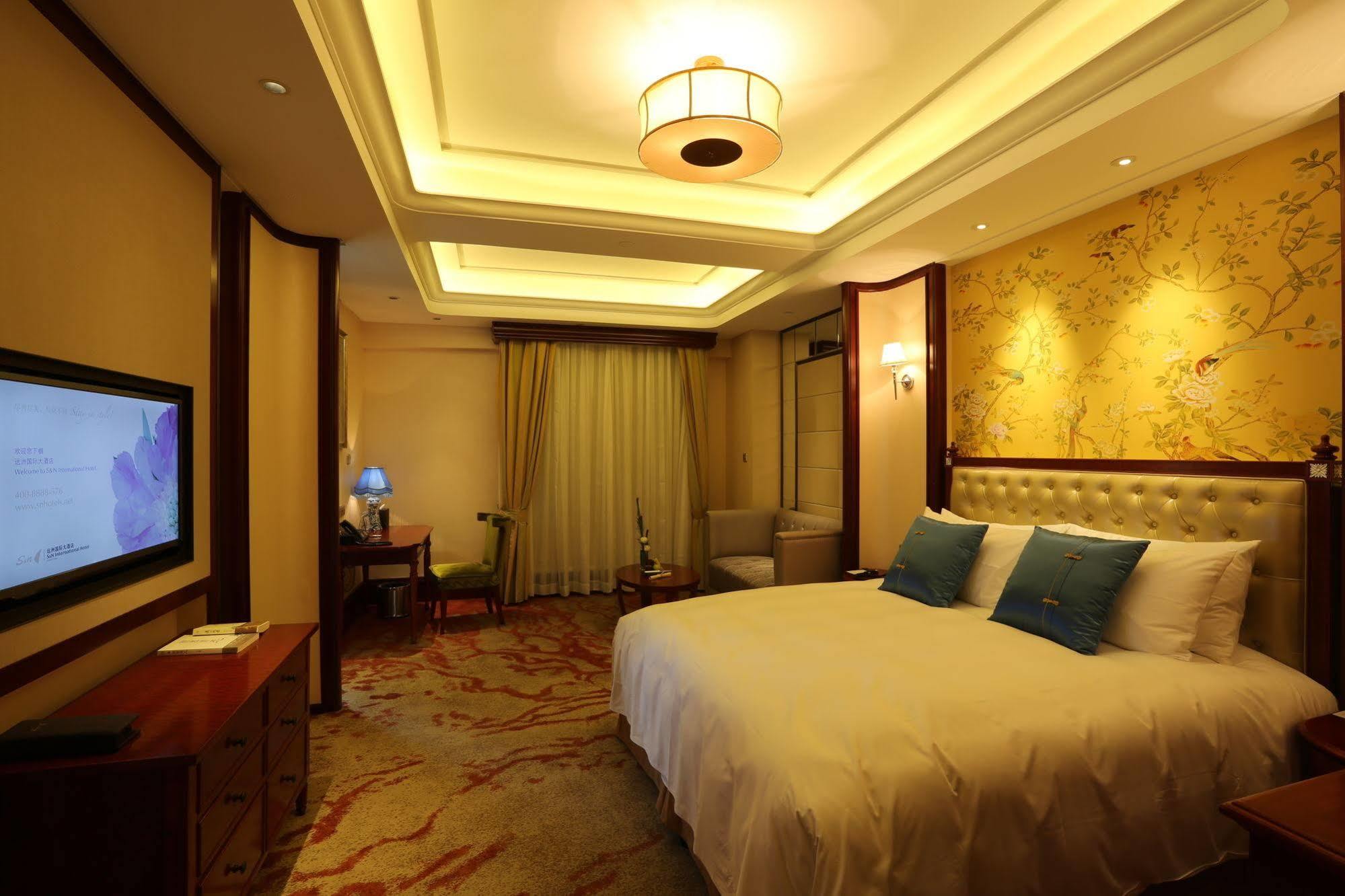 S&N Zhejiang Linhai International Hotel 외부 사진