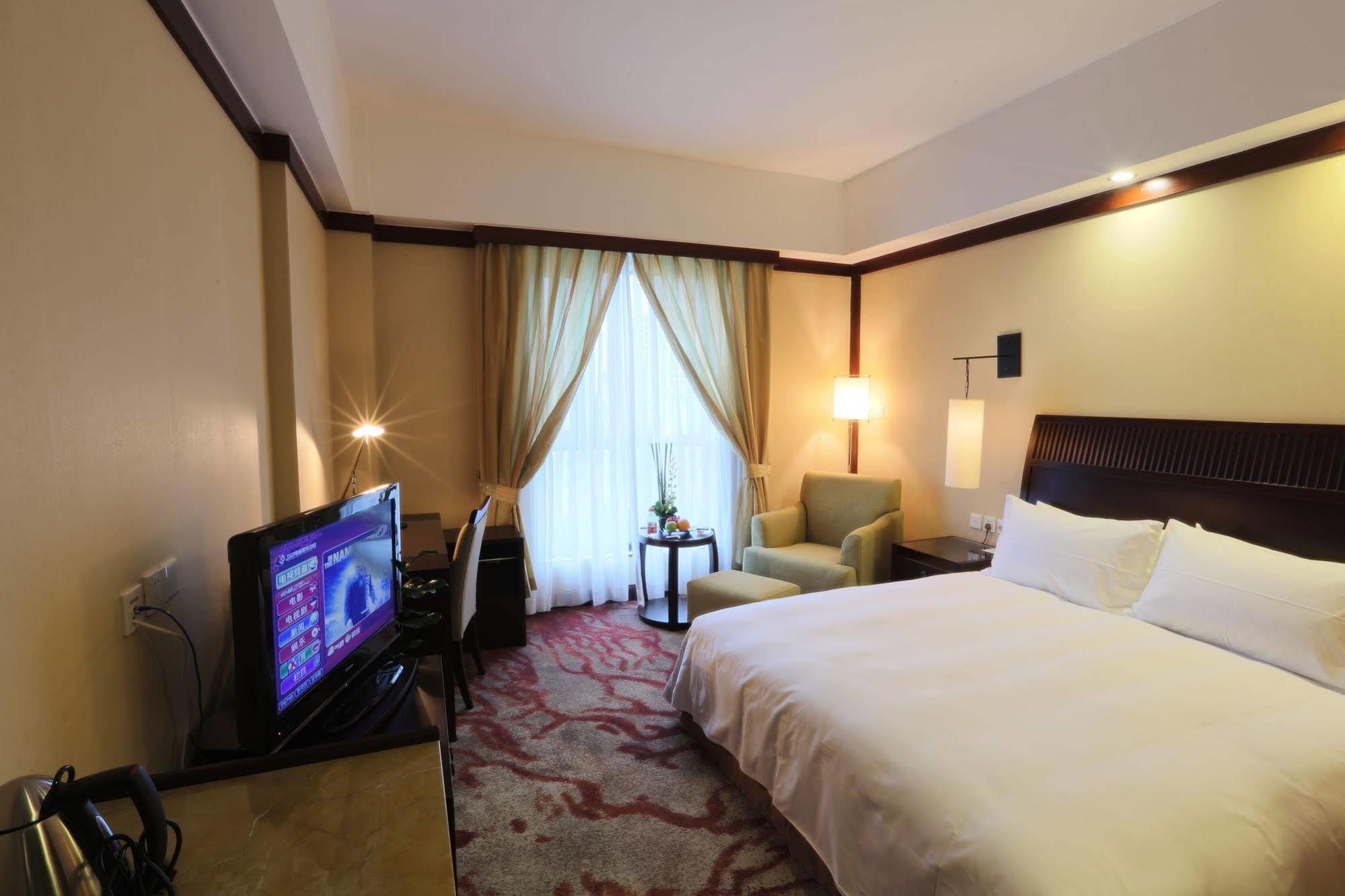 S&N Zhejiang Linhai International Hotel 외부 사진