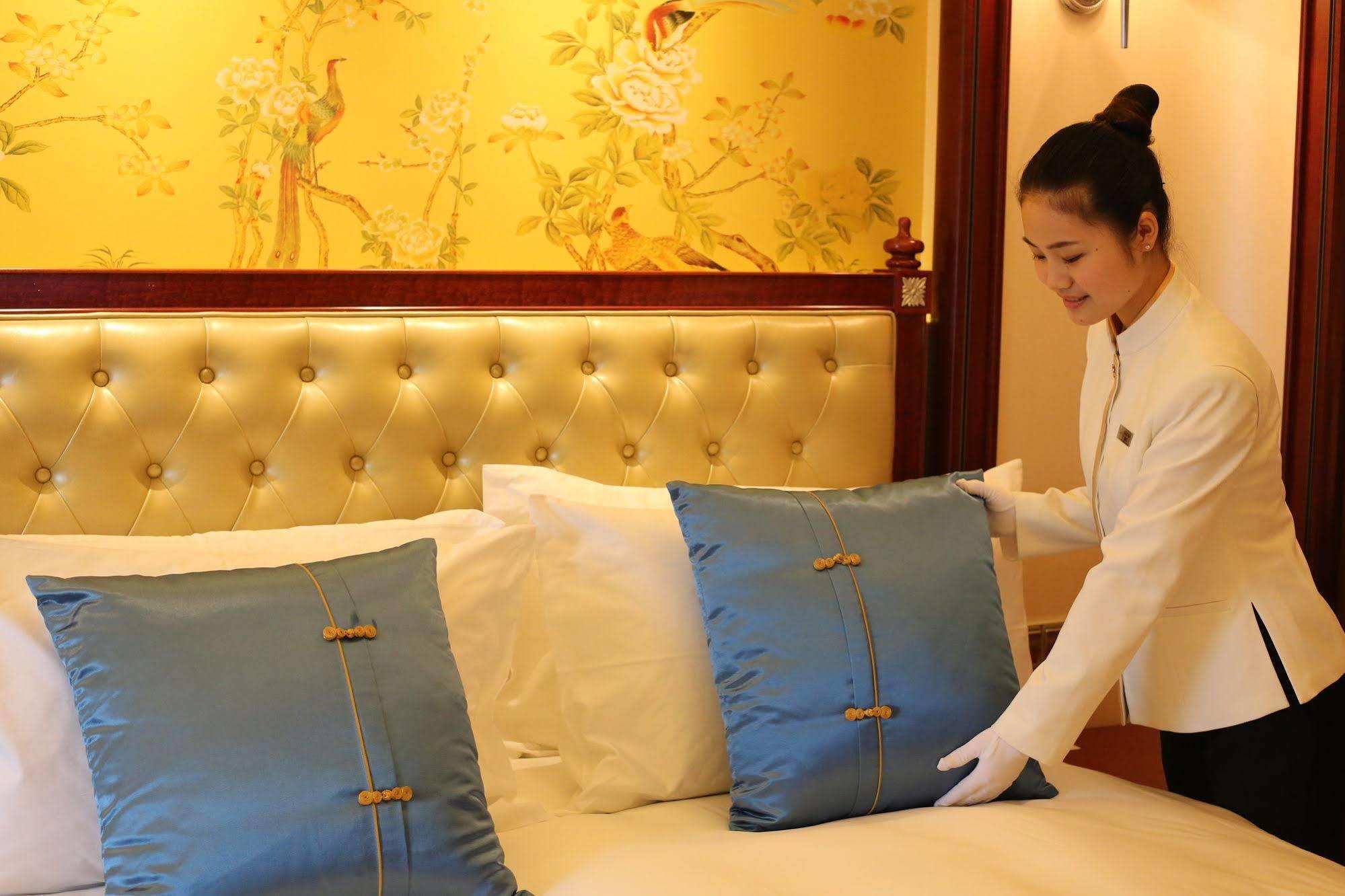 S&N Zhejiang Linhai International Hotel 외부 사진