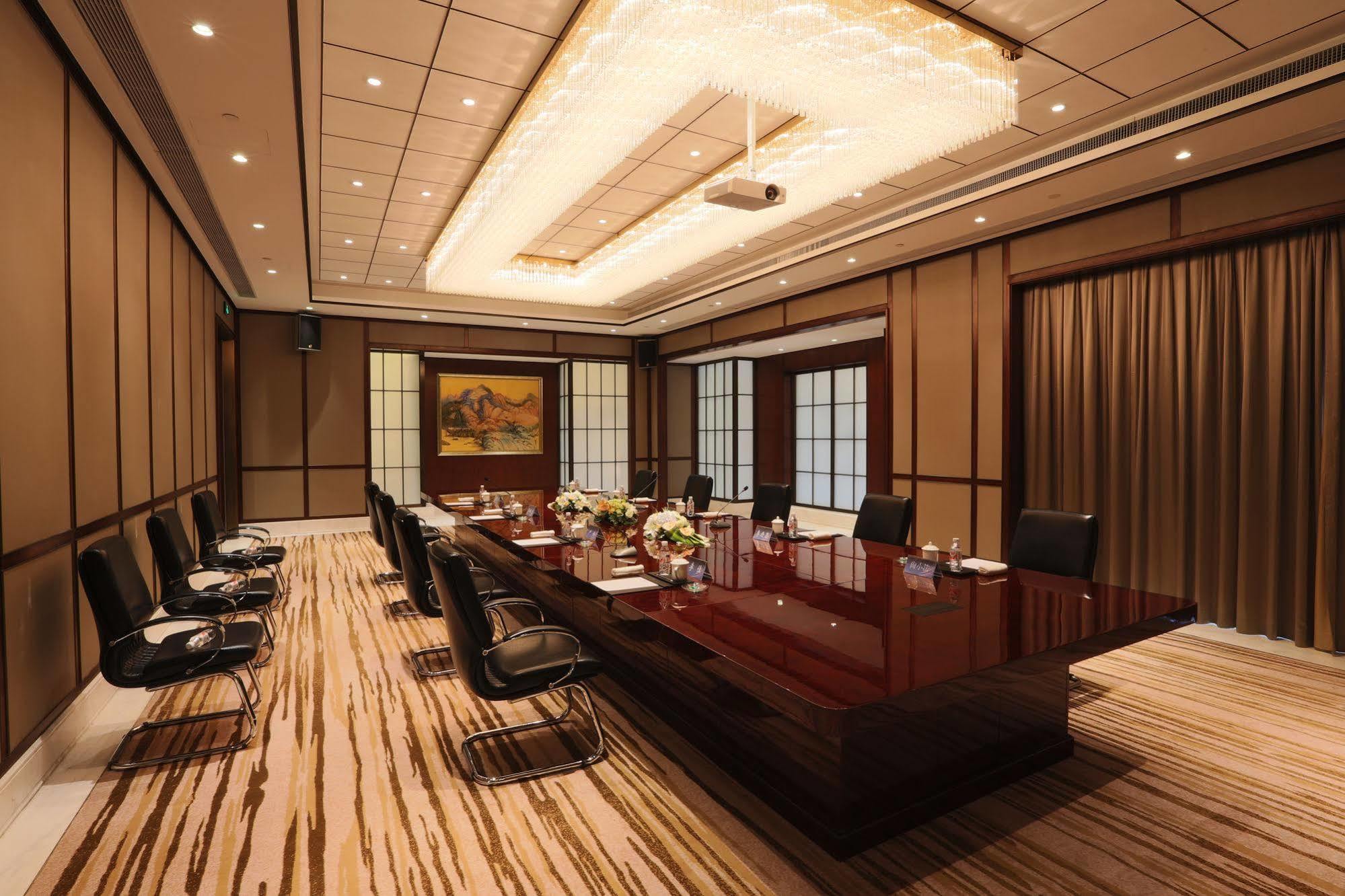 S&N Zhejiang Linhai International Hotel 외부 사진