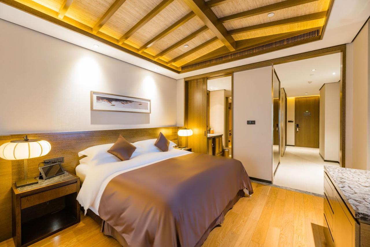 S&N Zhejiang Linhai International Hotel 외부 사진